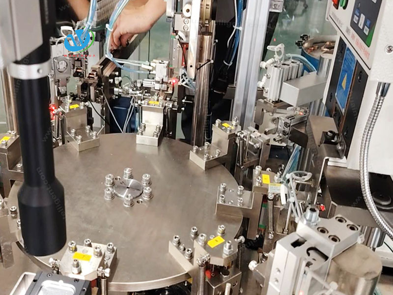 Custom Riveting Machines