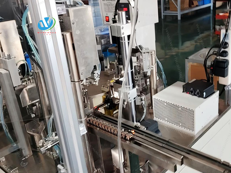 Auto Parts Riveting Machine