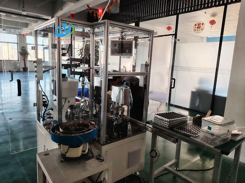 Riveting machine Factory Equipment Automatic Assembly Machine for Relay Riveting